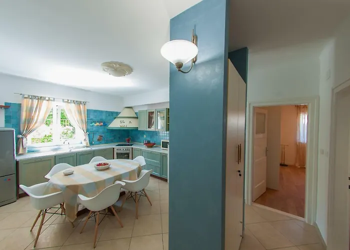 Dora Appartement *